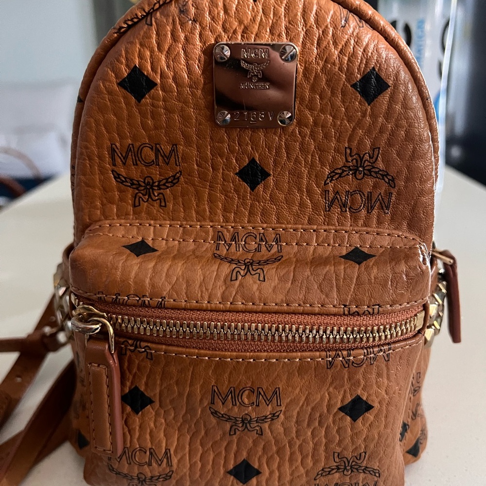 MCM Tan Leather Backpack with Black Logo - Picture 3 of 7